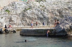 Plage de Marseille : le vallon des Auffes