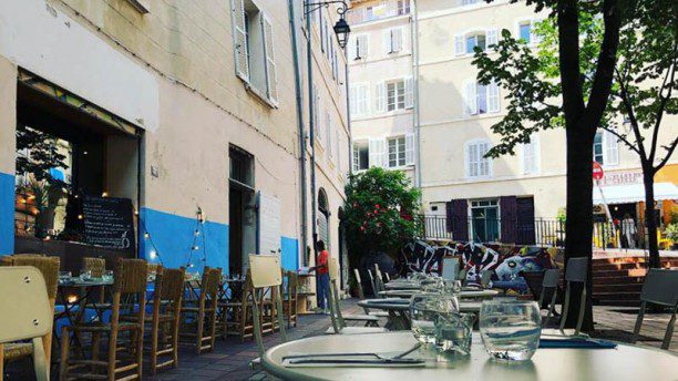 Lorette summer canteen in the Panier district in Marseille credit photo lebonbon.fr