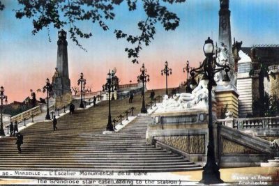 Is Marseille worth visiting ? 2 The main staircase of the Saint-Charles station