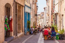 Le quartier coloré du Panier est le quartier idéal pour se perdre CREDIT: OUI.SNCF Le quartier coloré du Panier est le quartier idéal pour se perdre CREDIT: OUI.SNCF