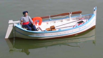 Maquette de bateau Pointu de Marseille idée de souvenir et cadeau