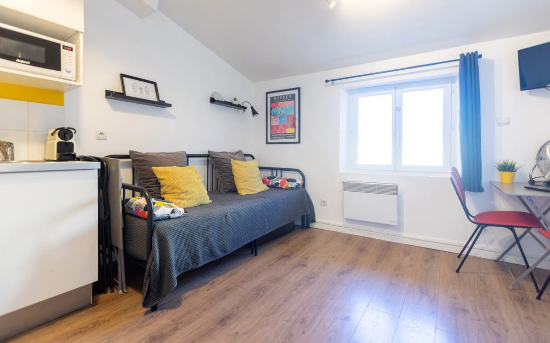 Apartment Gramont 30, 4 people, 49 street Sylvabelle, Marseille