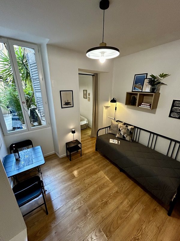 Appart Hôtel Studio-1S, 49 rue Sylvabelle , coté cour Marseille