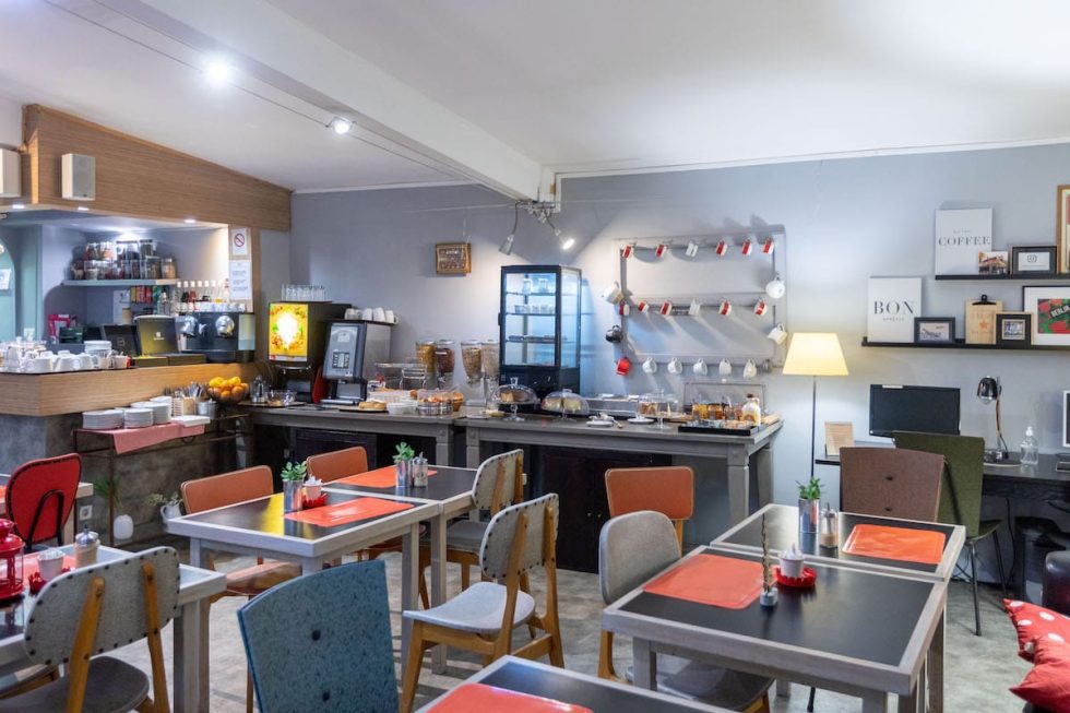 Le café Edmond Hôtel Marseille Edmond Rostand